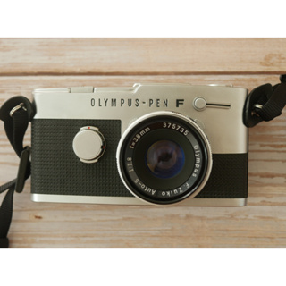 กล้องฟิล์ม Olympus  PEN-F/ half frame Olympus PEN-FV ปี คศ.1969 เลนส์ F.Zuiko Auto-S 1:1.8 f=38mm กล้องฮาฟเฟรม