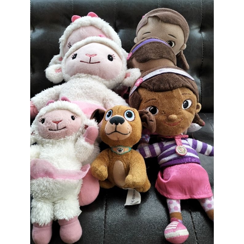 ตุ๊กตาหมอแม็ค-ด็อก-แมคสตั๊ฟฟินส์-doc-mcstuffins-ลิขสิทธิ์แท้-มือสอง