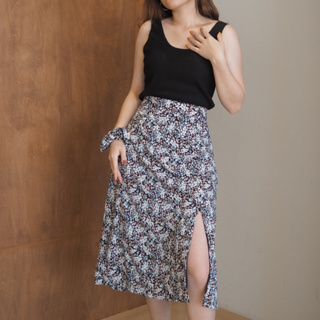 สินค้า Shatamps - Blossom Skirt | กระโปรงผ่าหน้า กระโปรงชีฟอง กระโปรงยาว
