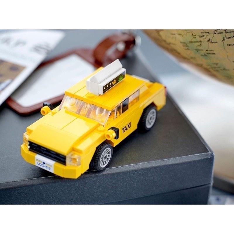 lego-40468-yellow-taxi-สินค้าพร้อมส่ง-ของแท้-กล่องสวยค่ะ