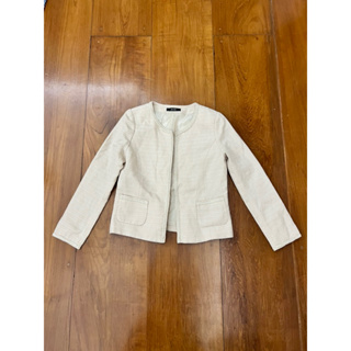 New Jacket เสื้อคลุมสไตล์ชาแนล อกประมาณ 36 นิ้วค่ะ งานสวยมาก ผ้าดีพรีเมียม brand Shu la Rue จากญี่ปุ่น