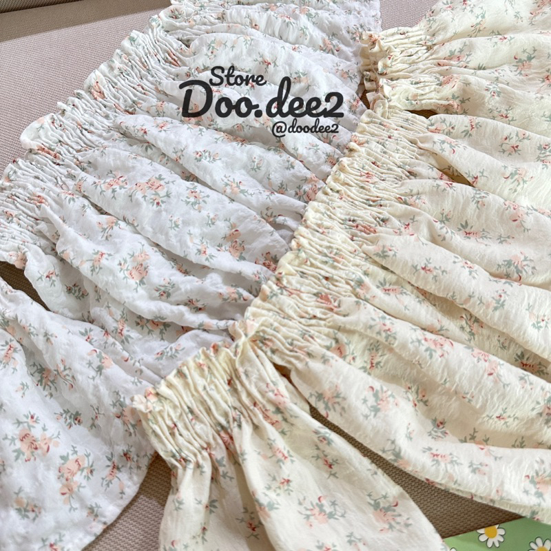 doodee2-เสื้อเกาะอก-แขนต่อ-ทรงปาดไหล่-ผ้าลายดอกจิ๋ว