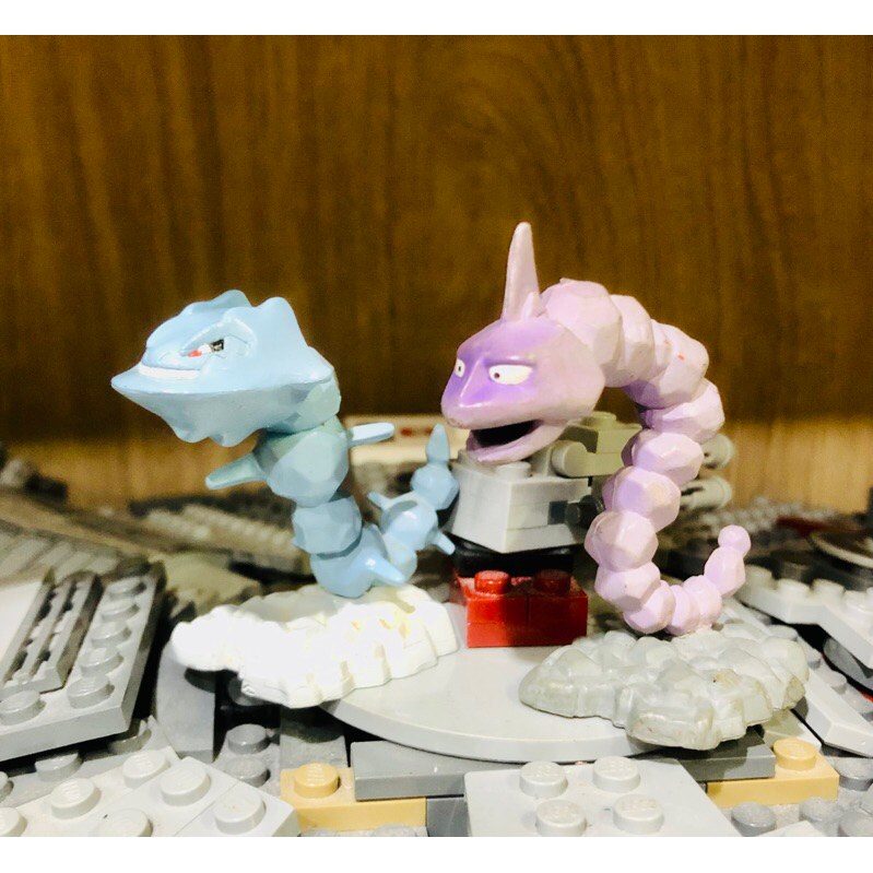 pokemon-tomy-cgtsj-nintendo-figure-onix-steelix-set