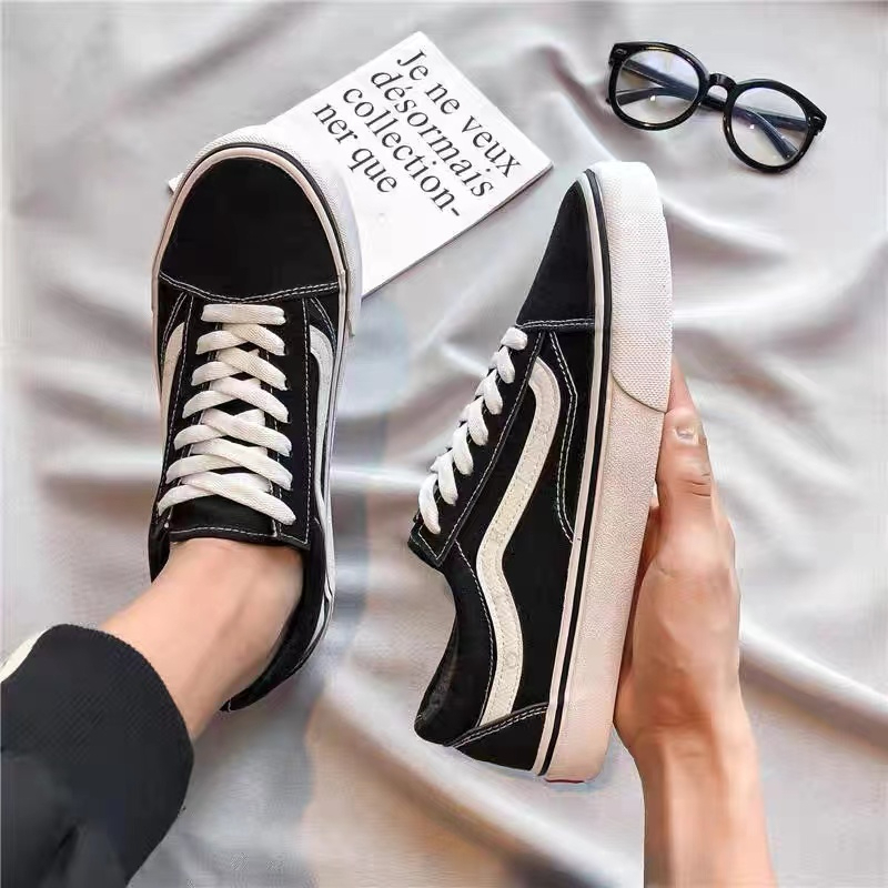 ภาพหน้าปกสินค้าVANS Old Skool (Classic) - Black รองเท้า VANS การันตีของแท้ 100% VANS Authorized Dealer WeSneaker จากร้าน itstorebkk บน Shopee