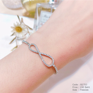 สร้อยข้อมือฝังเพชร จี้ infinity ตัวเรือนสีเงิน - B2753