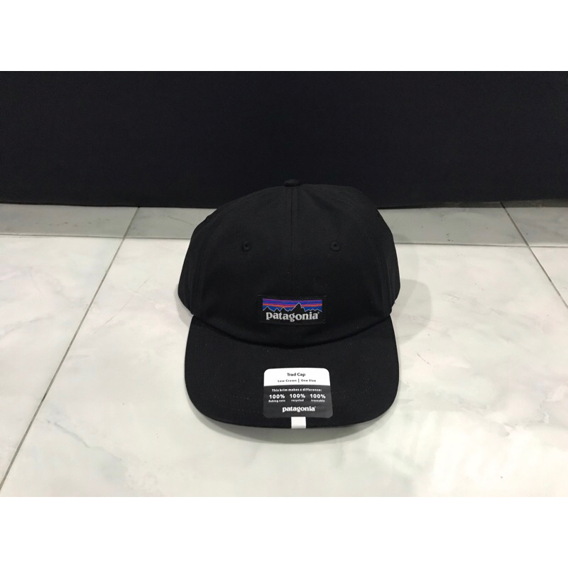 ของแท้-หมวก-patagonia-p-6-label-trad-cap-black