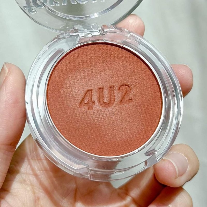 บลัชออน-4u2-แนะนำ-s08-สีสวยมาก-โทนส้มอิฐๆ-ปัดได้ทุกสีผิวเลย-บลัชบ่มแดด-เล่นแสงแบบไม่โป้ะ