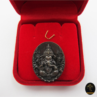 Ananta Ganesh ® เหรียญพระพิฆเนศ โอม ขนาด 1" ฟรีกล่อง (เน้นเงินมาก งานล้น ความรักสมหวัง) ปางประทานพร Ongs13 Ongs