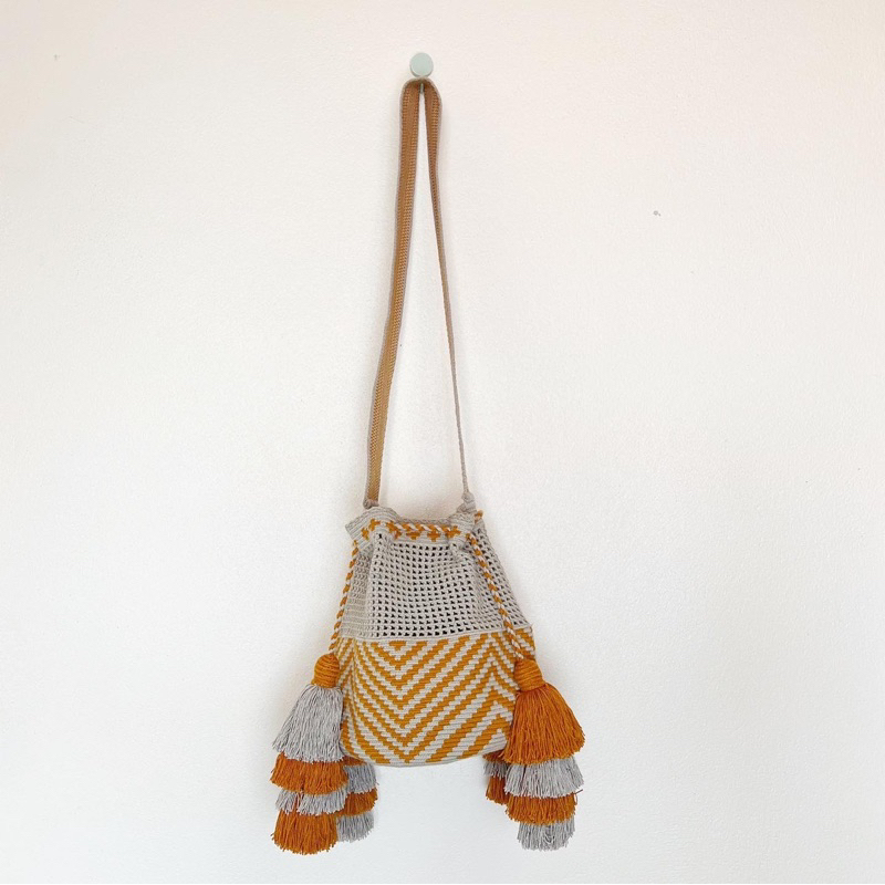 wayuu-bag-size-l-กระเป๋าวายู-รุ่นหูรูด2ข้าง