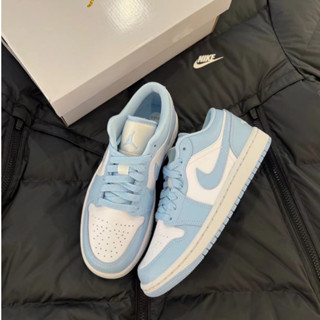 （ของแท้100%）NIKE AIR JORDAN 1 LOW ALUMINUM "ICE BLUE"