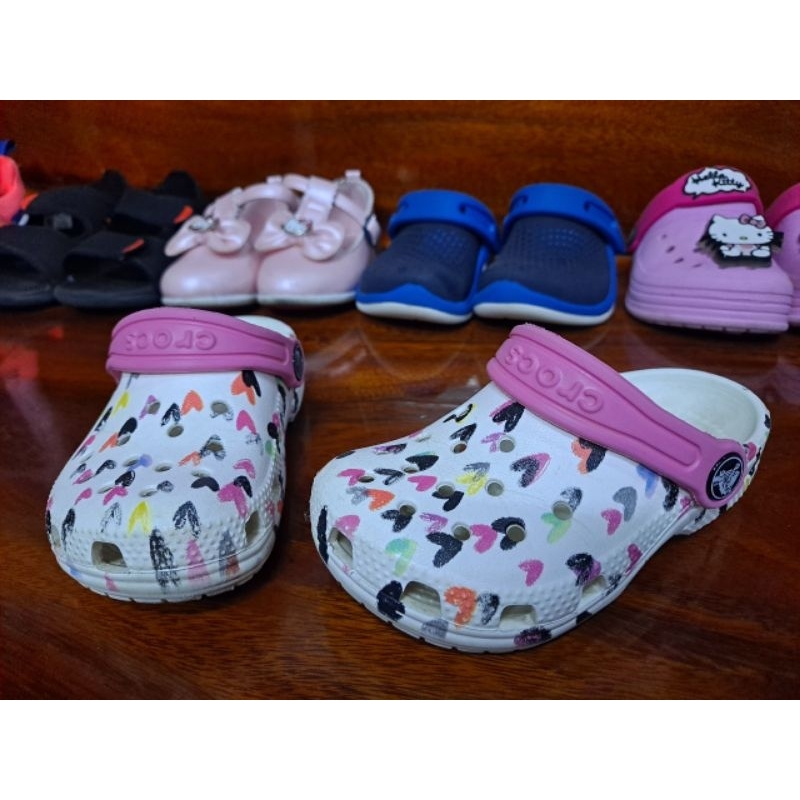 รองเท้าเด็ก crocs used Shopee Thailand