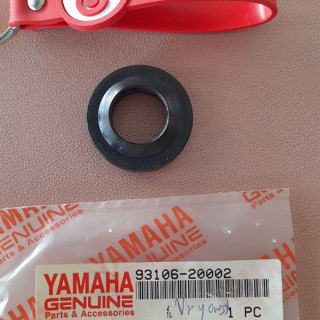 9310620002 ซีลกันฝุ่น ล้อหน้า ขวา VR TZR TZM DT Oil Seal (20x37x8-109) 93106-20002 93106-20033