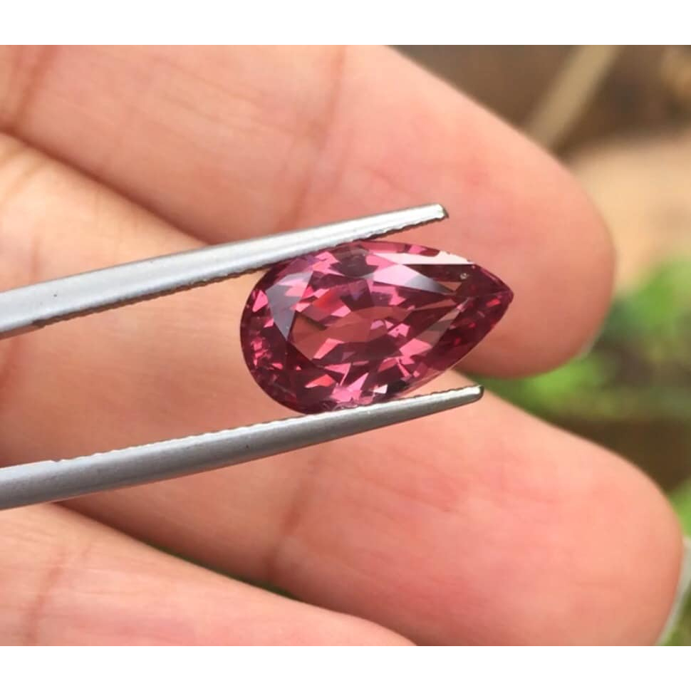 พลอยคัลเลอร์เชนจ์-การ์เน็ต-color-changegarnet-นน5-42กะรัต