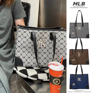 New ของแท้ 💯% MLB UNISEX CURVED CAPNY NEW YORK YANKEE BAG/กระเป๋าสะพายข้าง/mlb กระเป๋า