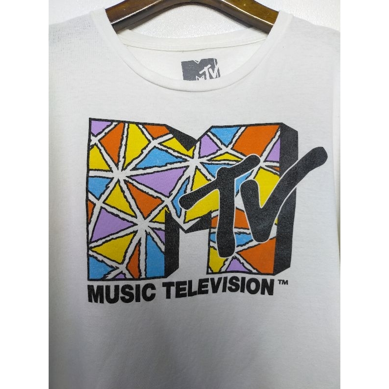 เสื้อยืด-มือสอง-ลายแบรนด์-m-tv-อก-50-ยาว-29