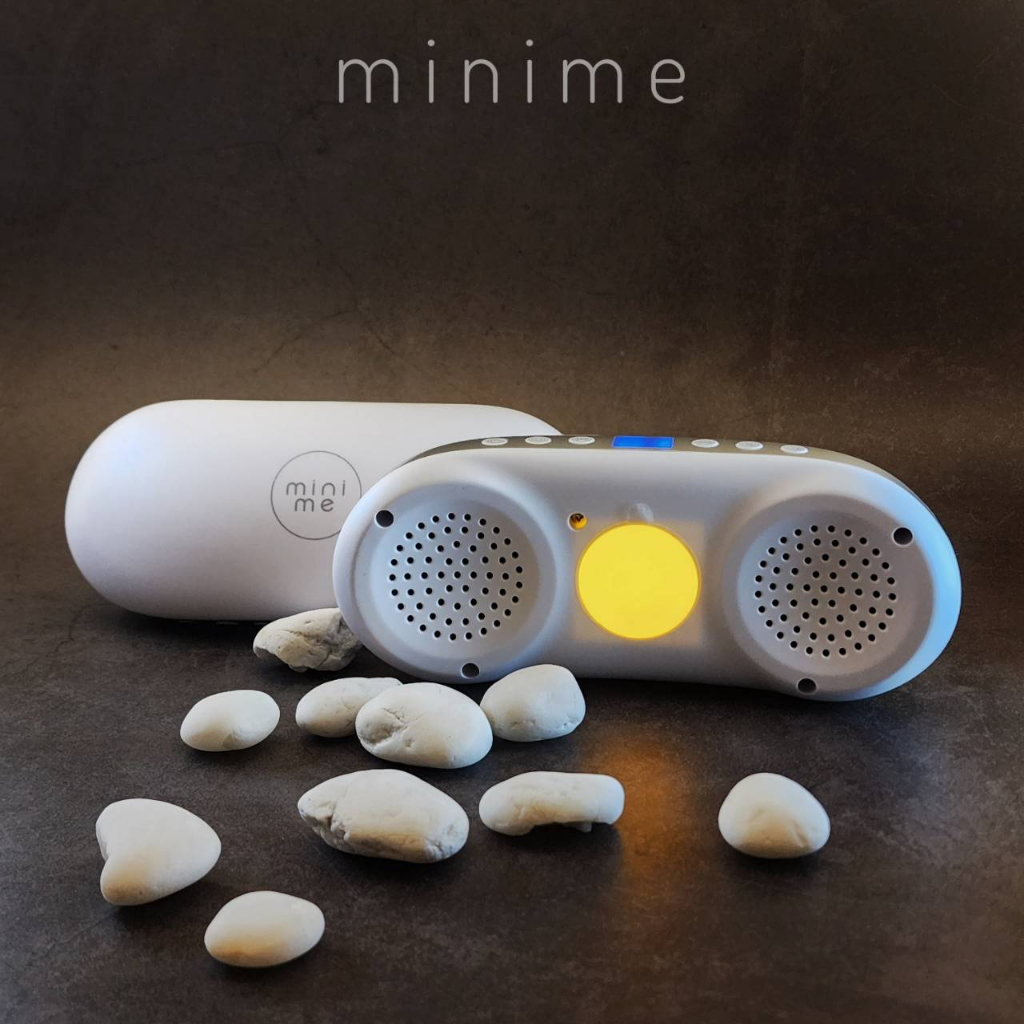 ภาพหน้าปกสินค้าMini Me รุ่น MU18 เครื่องฟังเพลงกระตุ้นพัฒนาการของทารกในครรภ์ และสามารถใช้เปิดกล่อมนอนหลังคลอดได้อีกด้วย จากร้าน pumpnomhappy บน Shopee