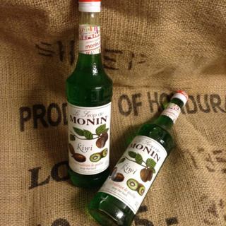 (KoffeeHouse) น้ำเชื่อม MONIN กลิ่น “Kiwi” ไซรัปโมนิน ไซรัปกีวี่ MONIN Kiwi Syrup บรรจุขวด 700 ml.