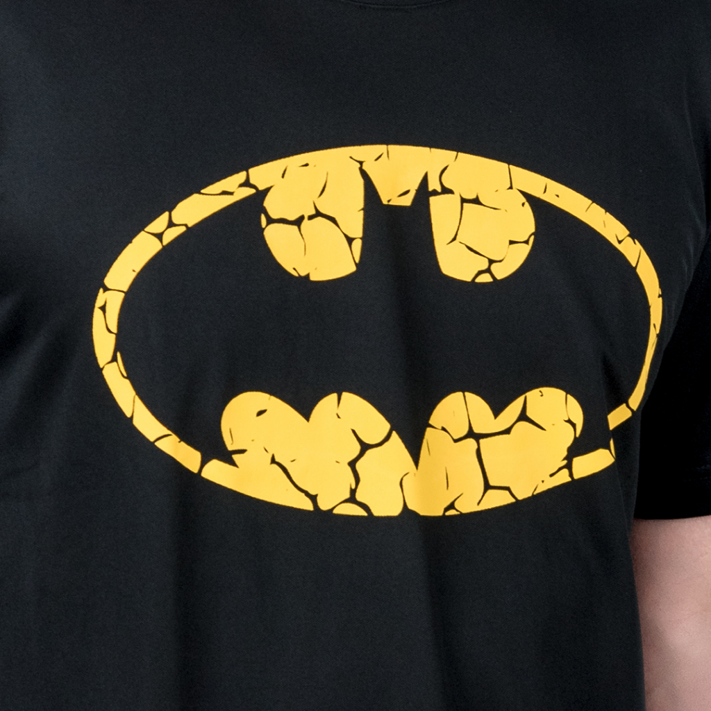 dosh-menst-shirts-batman-เสื้อยืดคอกลม-ผ้าโพลีเอสเตอร์-รุ่นfbmt5284-bl