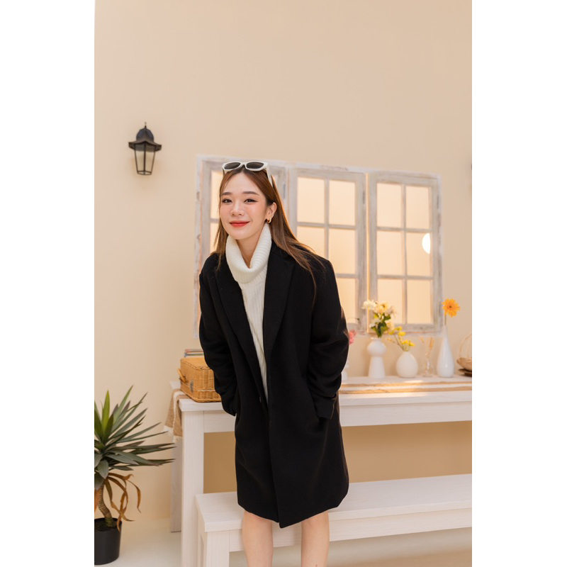 month-wool-coat-unisex-เสื้อโค้ทผ้าวูลสีดำ