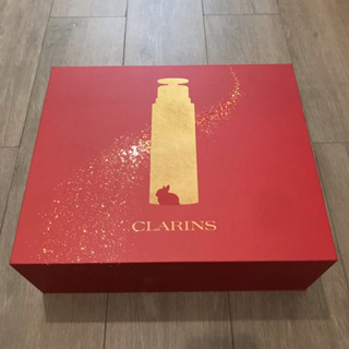 กล่องแม่เหล็ก กล่อง แบรนด์ CLARINS ของแท้ กล่องเครื่องสำอาง สภาพสวย สีขาวแดง เอกลักษณ์ของแบรนด์ สภาพใหม่ Limited edition