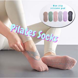 ถุงเท้าพิลาทิส โยคะ เต้น สำหรับออกกำลังกาย มีปุ่มกันลื่นปุ่มใหญ่ รอรับแรงกระแทกและระบายอากาศได้ดี Yoga,Pilates socks