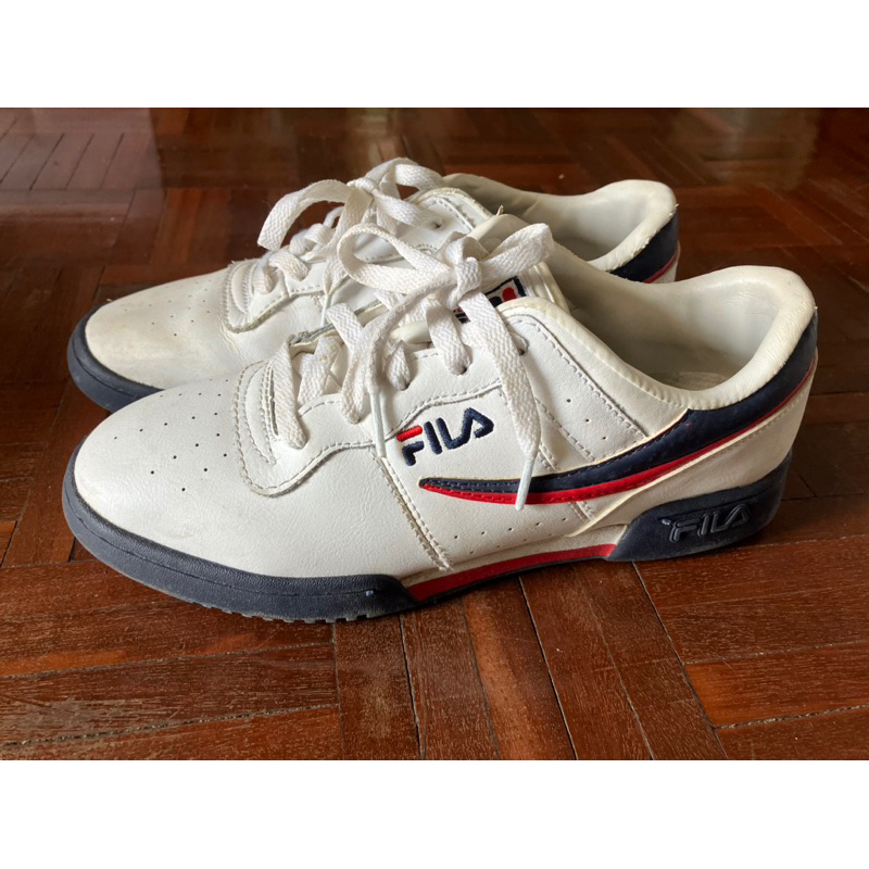 รองเท้ากีฬา-fila-ของแท้ไซส์-39-5