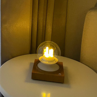 โคมไฟลอยได้ โคมไฟคริสตัล ของขวัญวันเกิด โคมไฟตั้งโต๊ะ โคมไฟเปลี่ยนสี โคมไฟหัวเตียง ของแต่งบ้าน Levitation Crystal Lamp