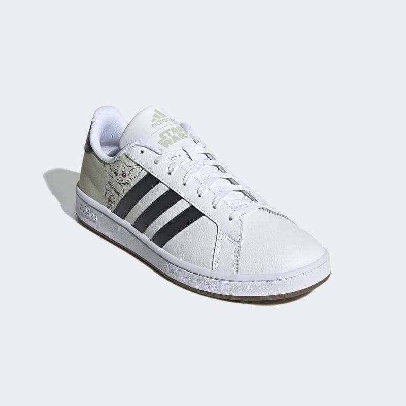 Tennis star sales wars adidas