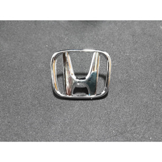 โลโก้ LOGO HONDAโลโก้พวงมาลัย โลโก้แป้นแตร โลโก้ HONDA ขนาด4.8x3.8cm. สีเงิน สินค้ามีรับประกัน