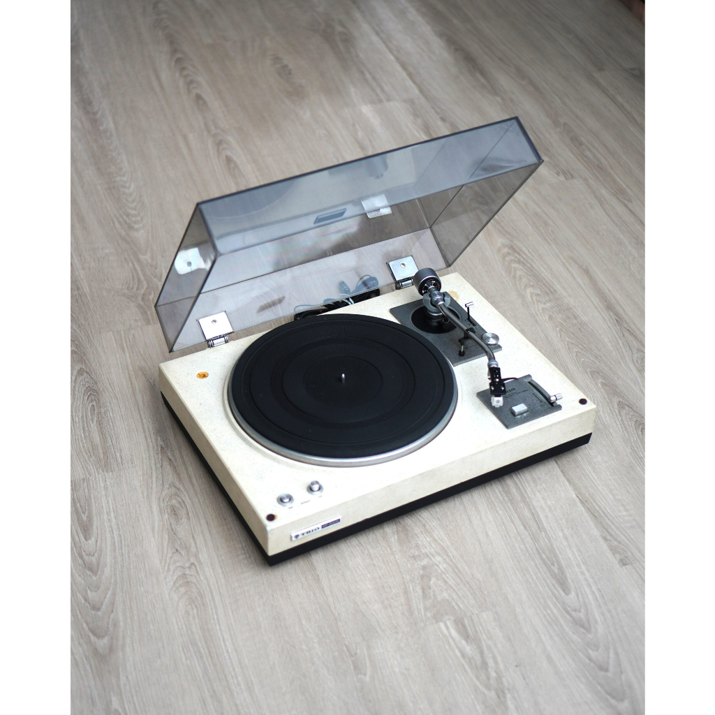 เครื่องเล่นแผ่นเสียง Trio KP-R305 (สินค้ามือสอง) | Shopee Thailand