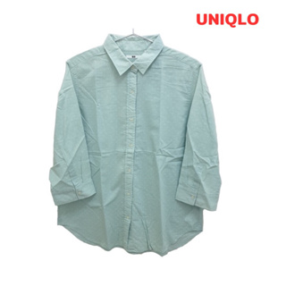 Uniqlo(XL) เสื้อเชิ้ตแขนยาว สีเขียวอ่อนลายจุดขาว