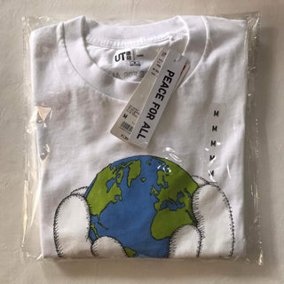 เสื้อยืด Uniqlo x Kaws Peace for all Size M-XL