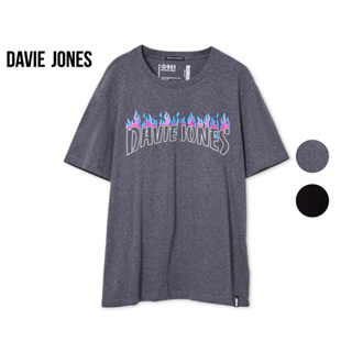 DAVIE JONES เสื้อยืดพิมพ์ลาย สีดำ สีเทา ทรง Regular Fit Graphic Print T-Shirt in black grey WA0086BK CD