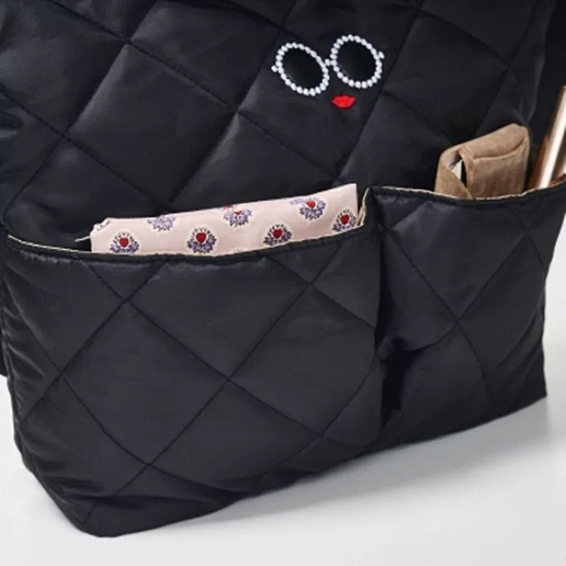 กระเป๋าสุดฮิตจากญี่ปุ่น-รุ่นใหม่ล่าสุด-a-jolie-จากนิตยสารญี่ปุ่น-กระเป๋าผ้าสีดำ-zip-tote