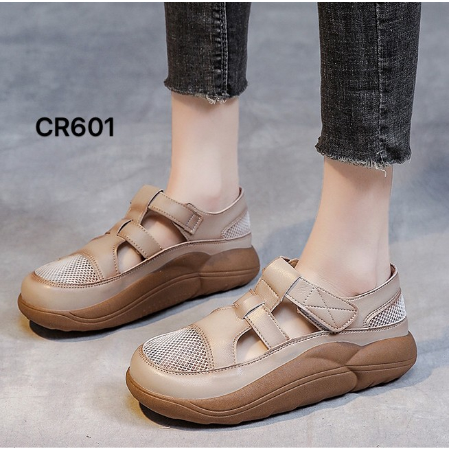 cr601-รองเท้าผ้าใบเพื่อสุขภาพ-ใส่สบาย-ใส่กับชุดไหนก็แมท