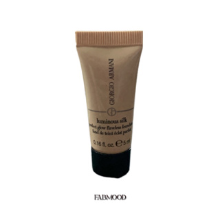 พร้อมส่ง Armani Luminous Silk Foundation#11