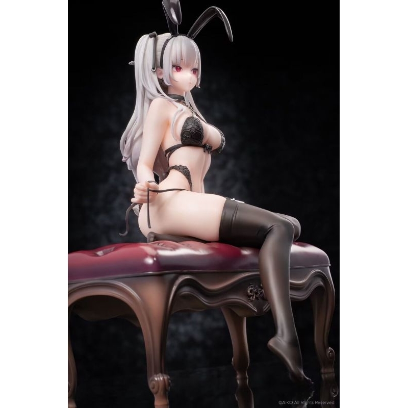 pre-order-tana-black-bunny-1-7-reverse-studio