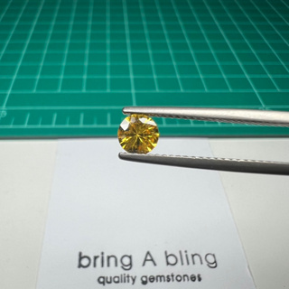 บุษราคัม (yellow sapphire) จากศรีลังกา เผ่าbe น้ำหนัก 0.50ct หน้า 5 มม (5x3mm) มี10เม็ด(ราคาพิเศษ) เจียระไนเหลี่ยมเพชร