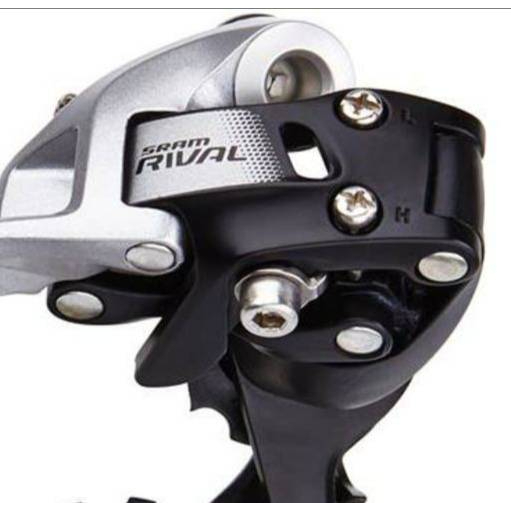 sram-rival-22-rear-derailleur-11-speed-short-cage-black-silver-ตีนผีขาสั้น-จักรยาน11สปีด