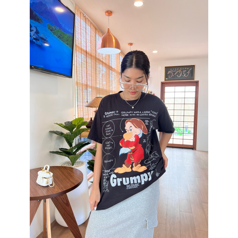 เสื้อยืดฟอกสีดำลายgrumpy