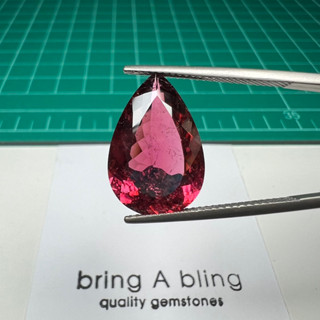 ทัวร์มาลีน สีแดง หรือ รูบีไลท์ (Rubellite Tourmaline) 8.25 ct  สีสวยมากกกก