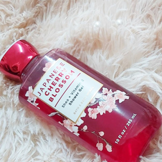 Bath & Body Works Japanese Cherry Blossom ( Gel) มาพร้อมถุงกระดาษ