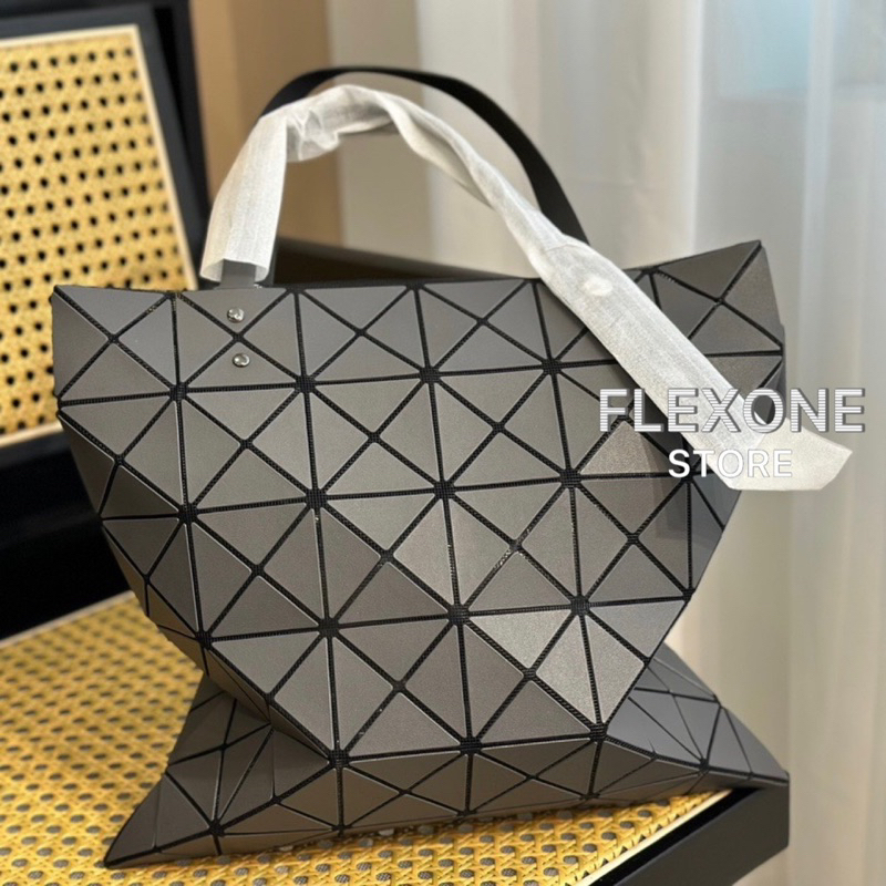 กระเป๋า-baobao-issey-miyake-size-6x6