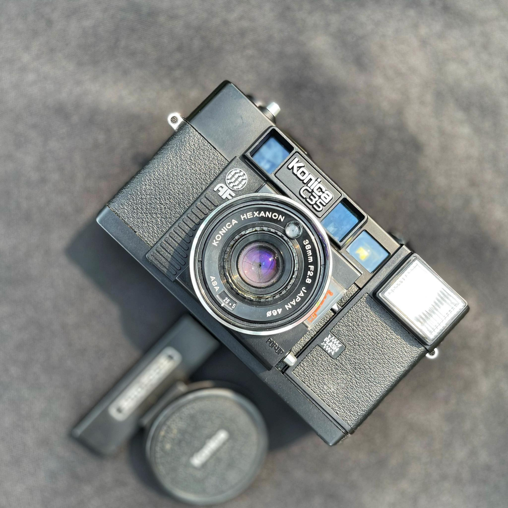 Konica C35 AF - Lens 38mm 1.2.8 (Gebraucht) in Lausanne für CHF 50