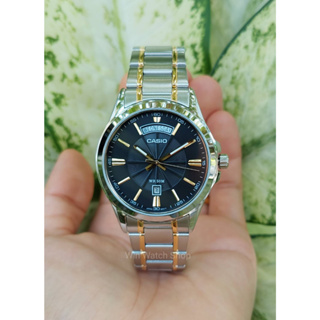 นาฬิกา Casio รุ่น MTP-1381G-1A นาฬิกาข้อมือผู้ชาย สายแสตนเลสสองกษัตริย์ หน้าปัดดำ ของแท้ 100% ประกันสินค้า 1ปี