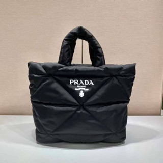 กระเป๋า PRADA  SHOPPING TOTE bag nylon