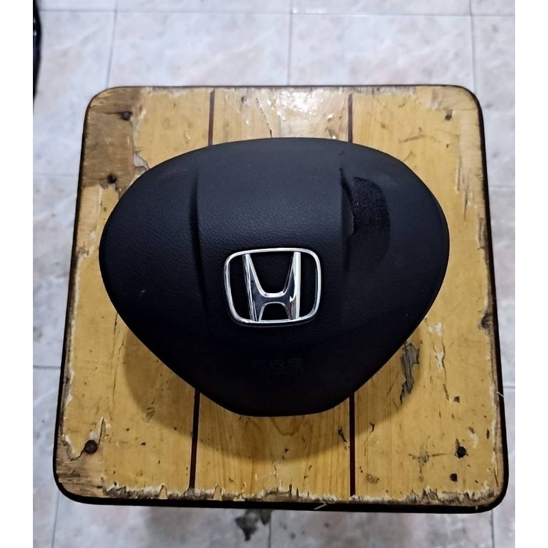 ลูกแอร์แบ็คกลางพวงมาลัย-honda-civic-fd-honda-jazz-ลูก-airbag-พร้อมถุงลมพร้อมใช้งานแท้ถอดสภาพสวย