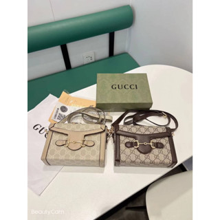 Gucci Horsebit 1955 minibag รุ่นใหม่ล่าสุด มาพร้อมกล่อง+อุปกรณ์ครบ ชนshopกันไป มี2 สี :  น้ำตาล  ครีม Size : 19 × 11 × 6