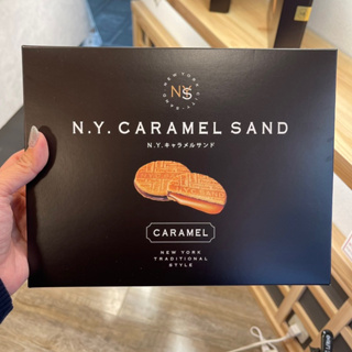 ⭐️หิ้วใหม่จากญี่ปุ่น⭐️ N.Y. Caramel Sand ขนมชื่อดังจากสถานีโตเกียว ไส้ของคาราเมลก็จะไหลออกมาแสนอร่อย