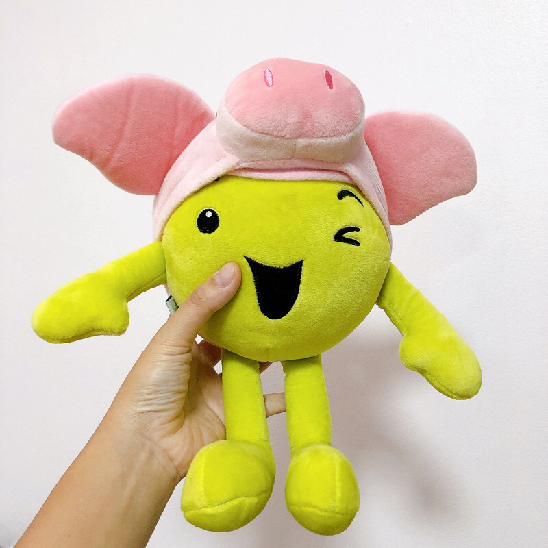 ตุ๊กตาเอไอเอสใส่ฮูทหมู-ais-plush-hood-pig